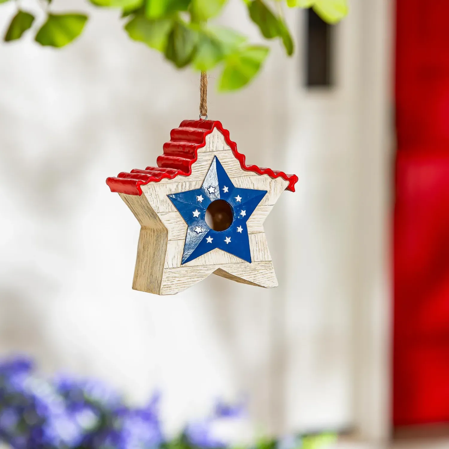 Plow & Hearth Birdhouses>Resin Patriotic Star Shaped Bird House