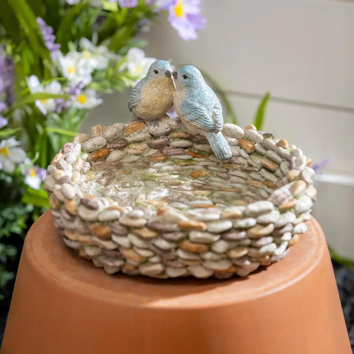 Plow & Hearth Birdbaths>Resin Pebble Bird Bath With Birds