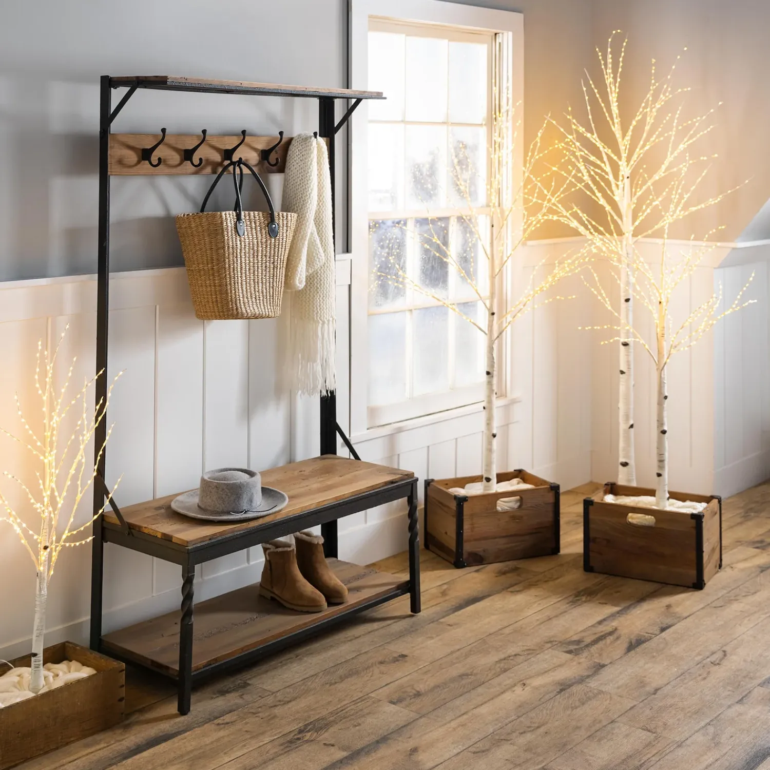 Plow & Hearth Lighted Trees & Garlands>Small Indoor/Outdoor Birch Tree with 300 Warm Lights White