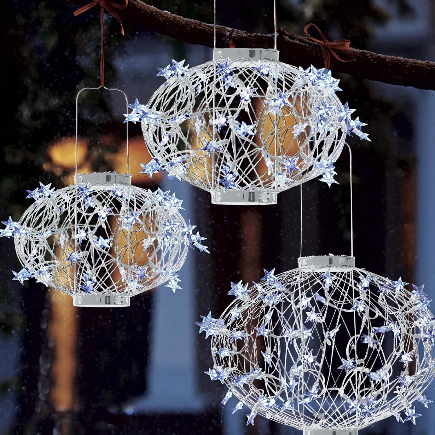 Plow & Hearth Solar Lighting>Small White Solar Star Lantern