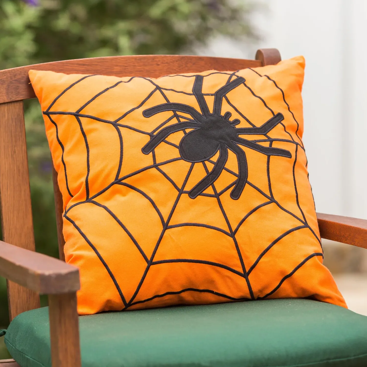 Plow & Hearth Decorative Pillows>Spider Pillow 18"x18"