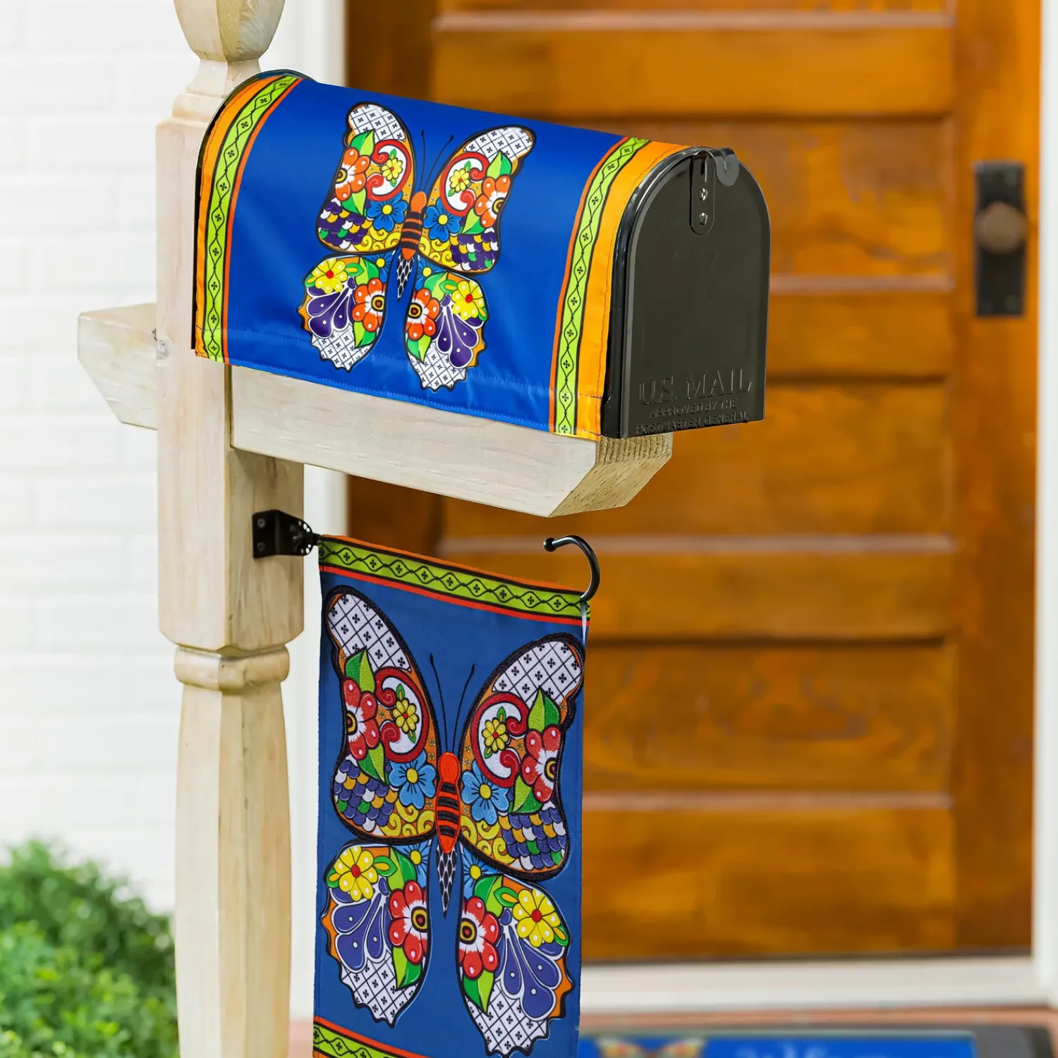 Plow & Hearth Garden Flags>Talavera Butterfly Applique Garden Flag