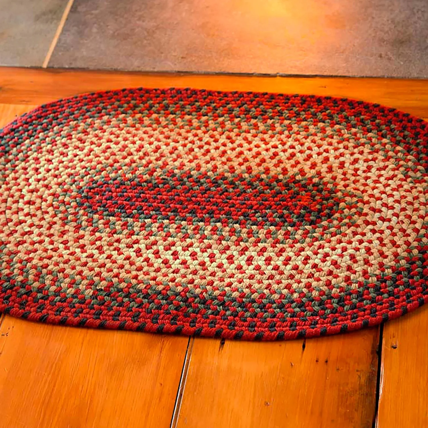 Plow & Hearth Area Rugs>USA-Made Wool Braided Virginia Rug, 2' x 3'