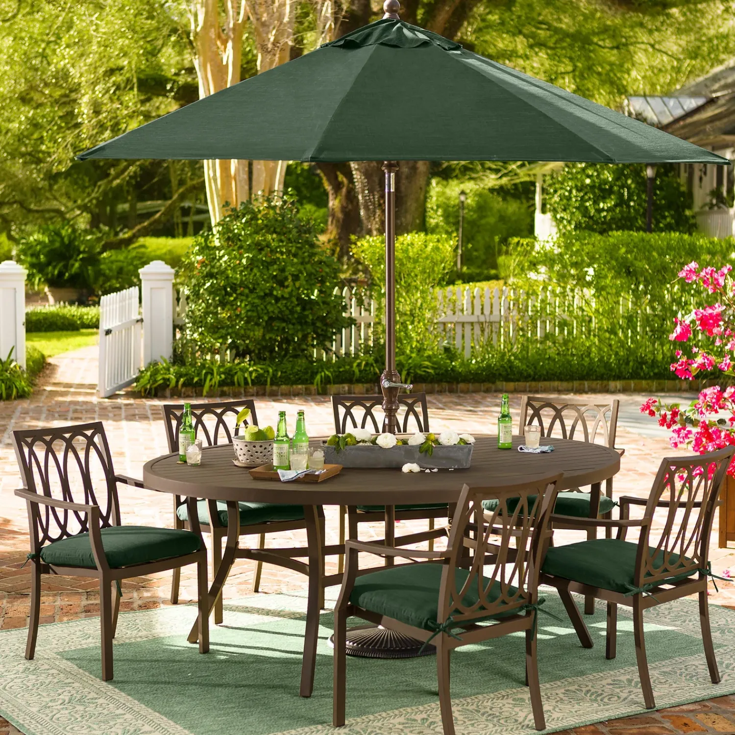 Plow & Hearth Area Rugs>Veranda Border Indoor/Outdoor Rug, 7'6"x 10'9"