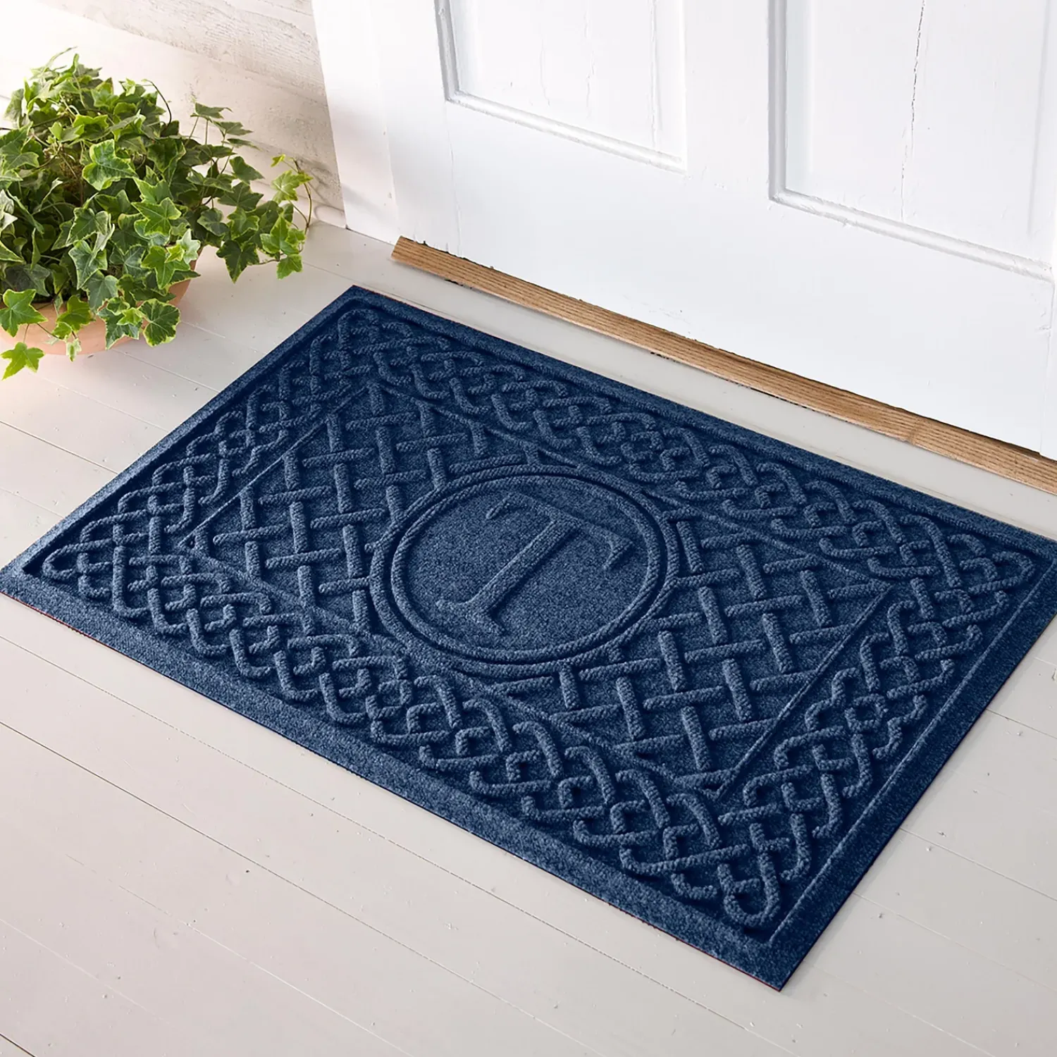 Plow & Hearth Waterhog Doormats>Waterhog Cable Weave Doormat with Single Initial, 2' x 3'