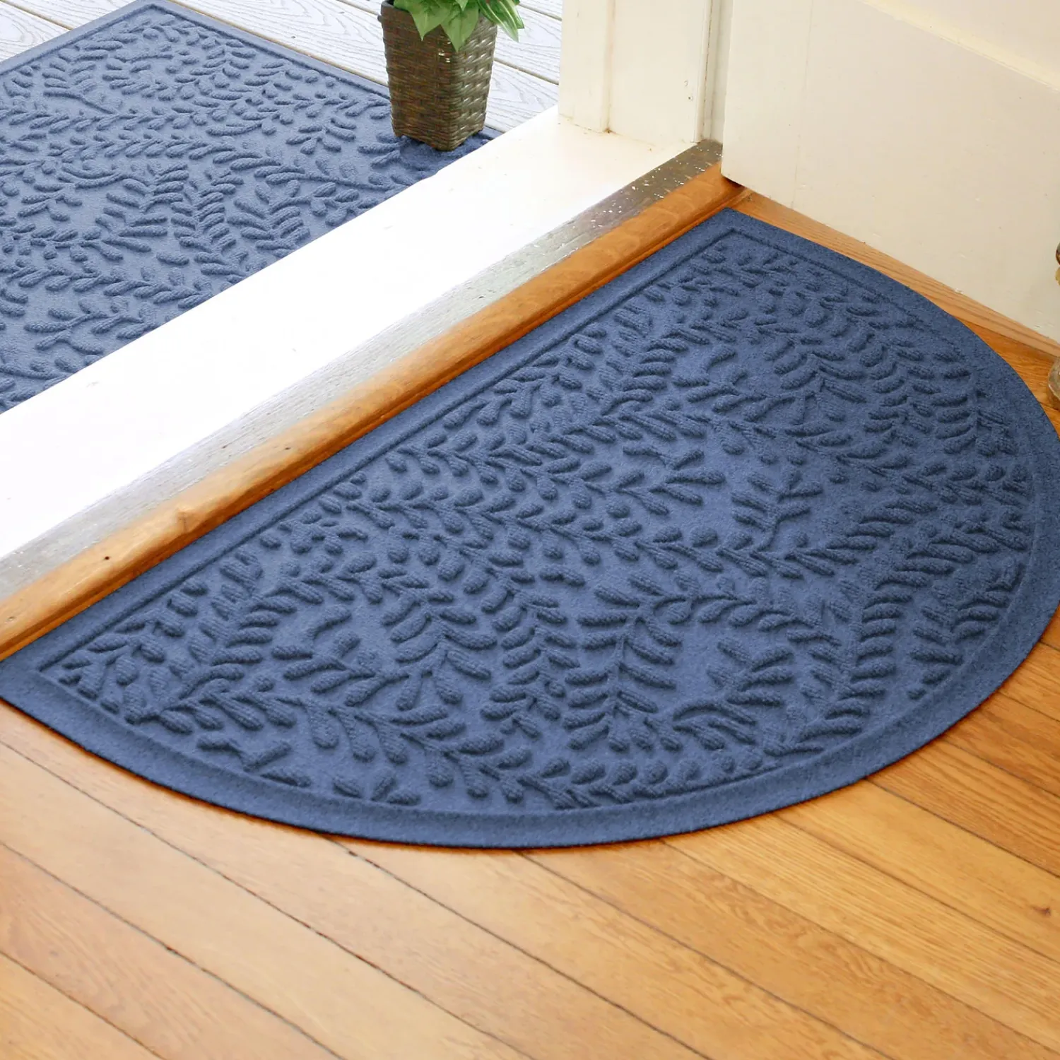 Plow & Hearth Waterhog Doormats>Waterhog Indoor/Outdoor Leaves Half-Round Doormat, 24" x 39"