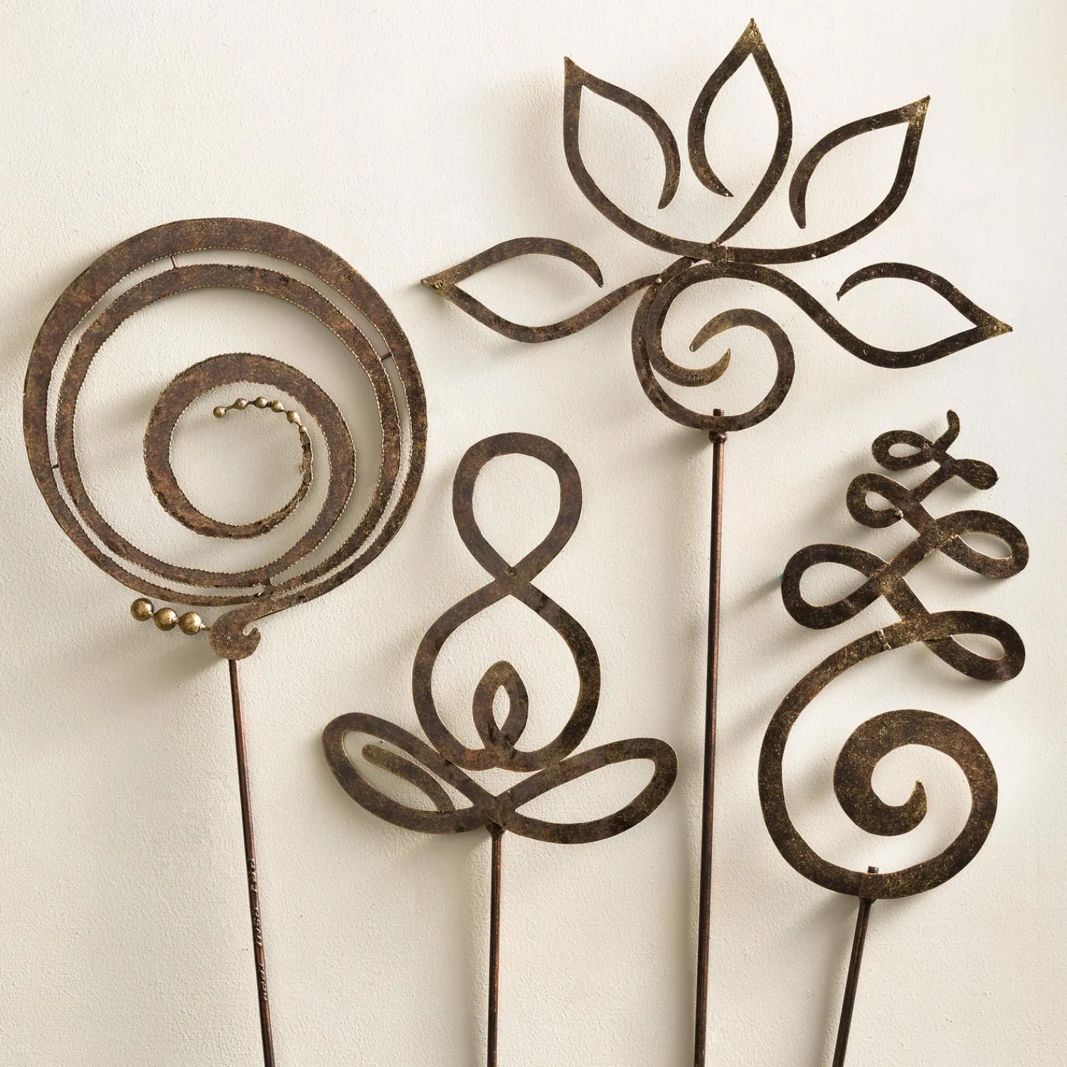 Plow & Hearth Garden Stakes>Zen Symbols Garden Stakes - Lotus